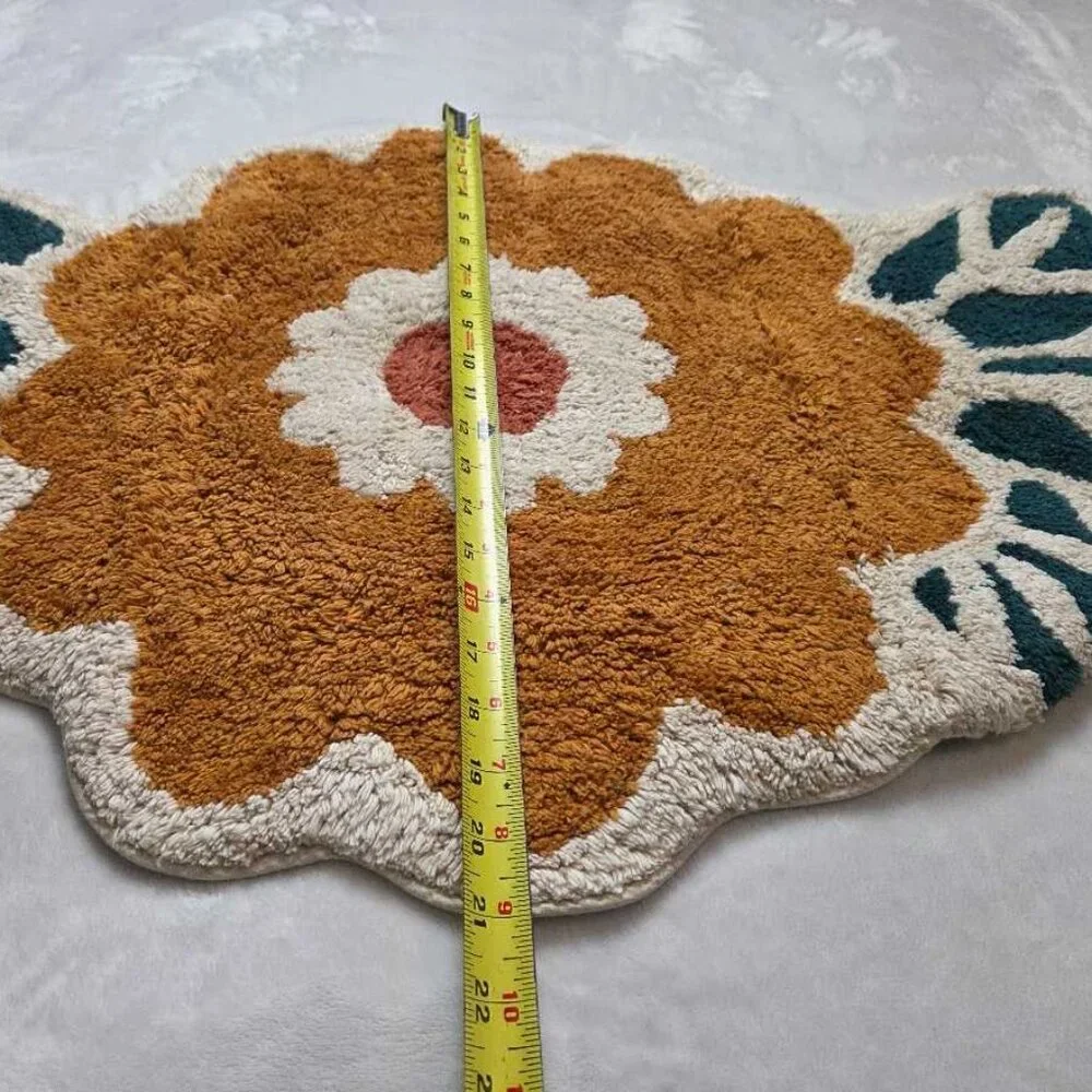 New Anthropologie Tufted bouquet orange flower bath mat rug